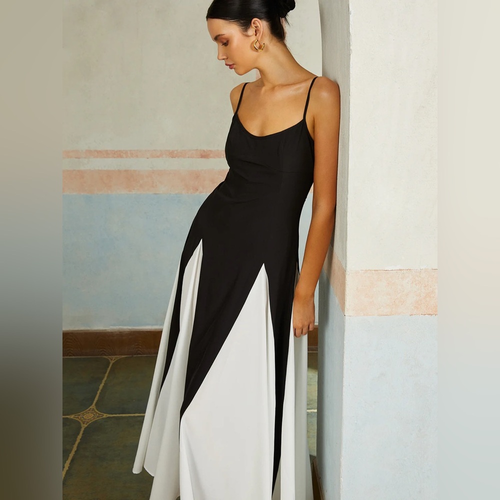 Color Block Spaghetti Strap Long Dress - Picture 5 of 6